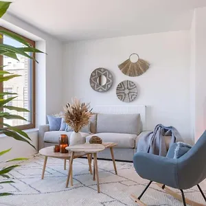  Apartment Huswell - Stylish With Terrace Near The Belgien
